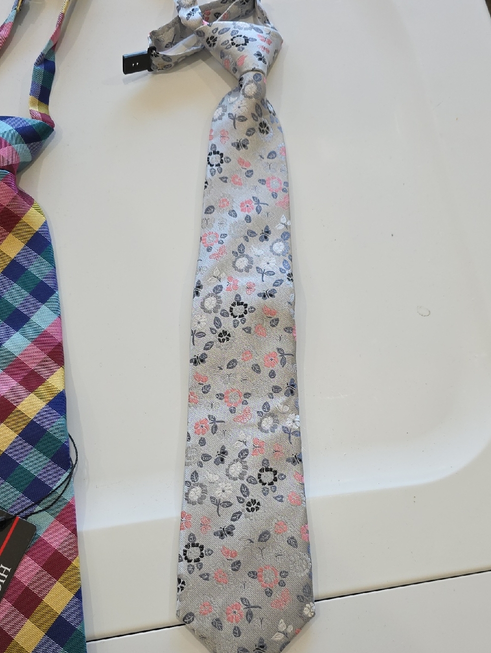 Kids Floral Silver Pink Tie